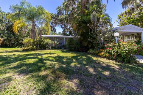 A home in ELLENTON