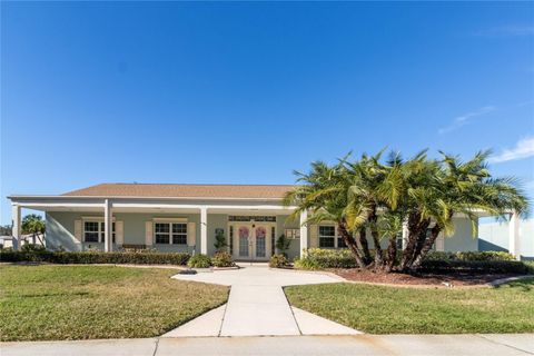 A home in ELLENTON