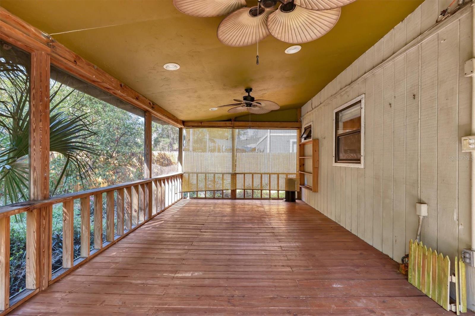 FLORA VILLA - Residential