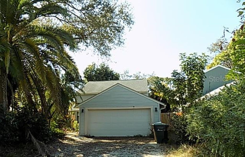 Photo of 4038 Olive Avenue, Sarasota, FL 34231 (MLS # A4683151)