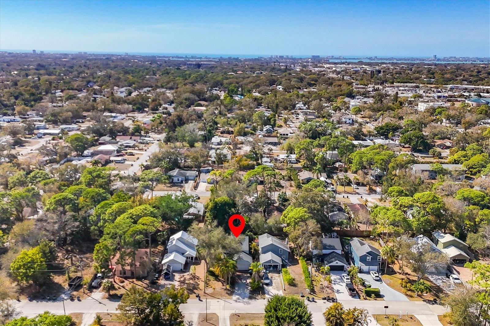 FLORA VILLA - Residential