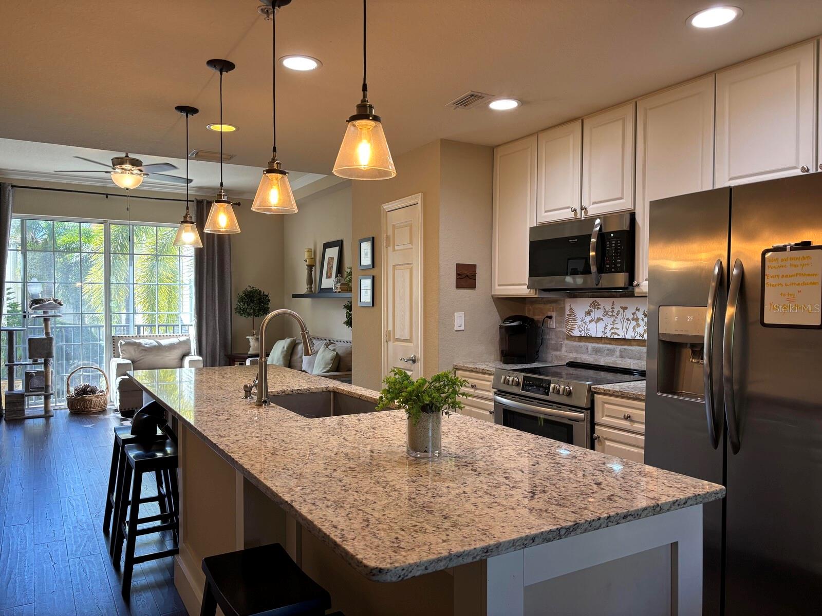 ARLINGTON PARK CONDO - Residential