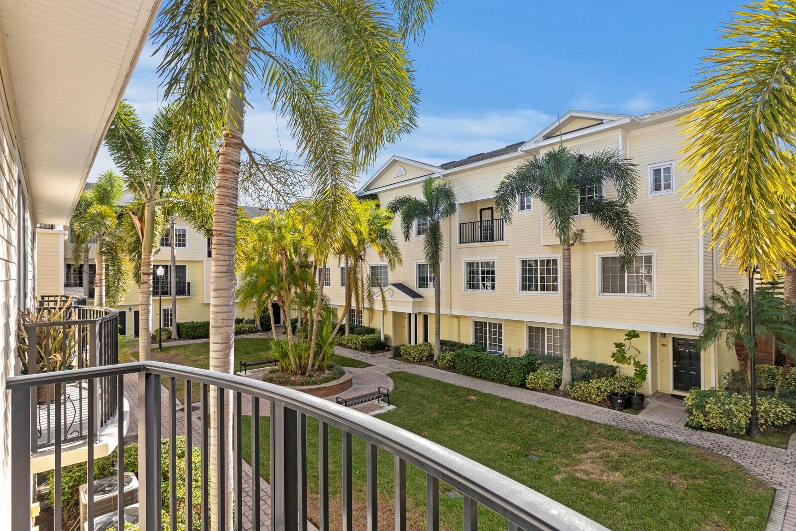 ARLINGTON PARK CONDO - Residential