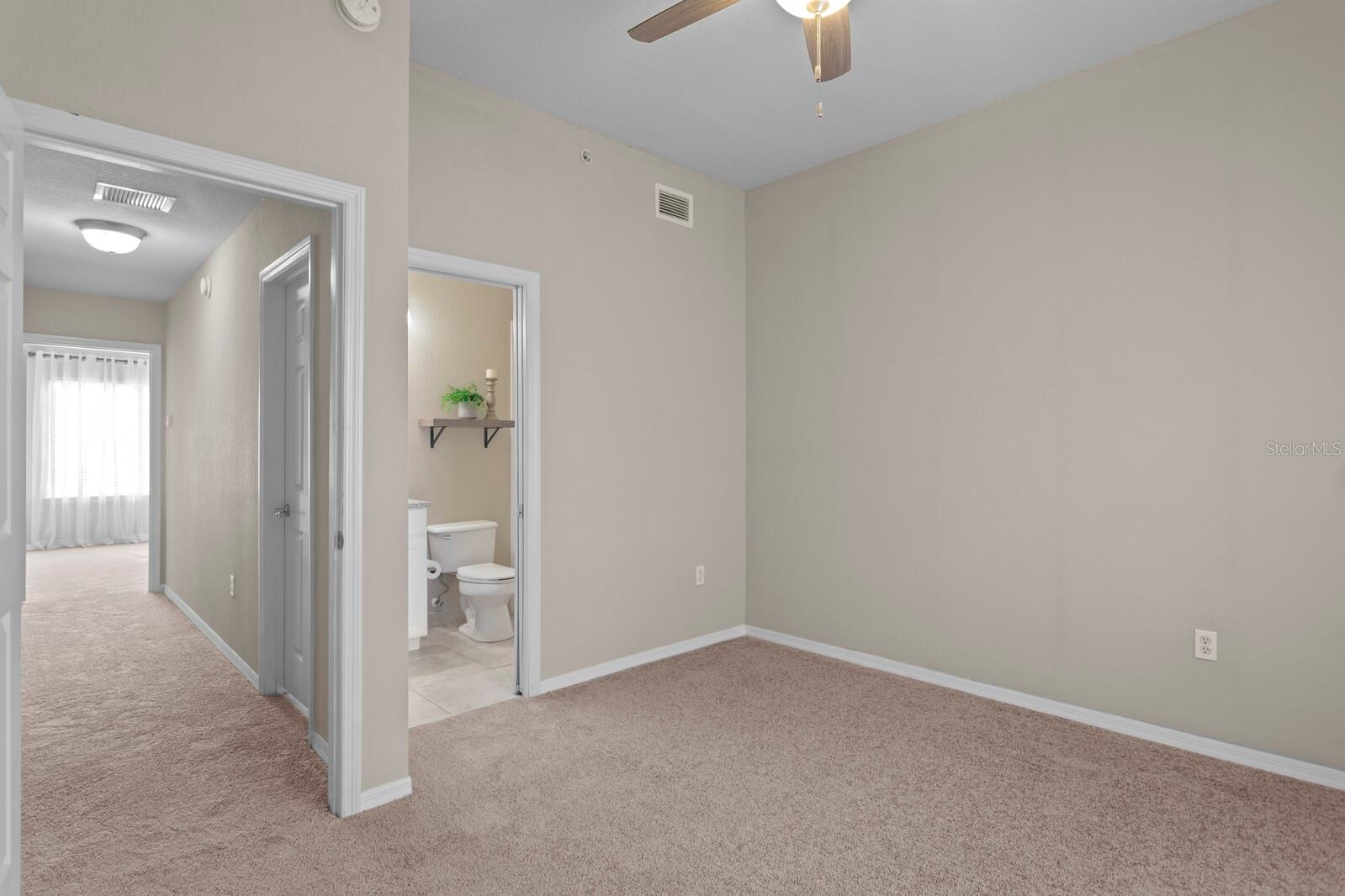 ARLINGTON PARK CONDO - Residential