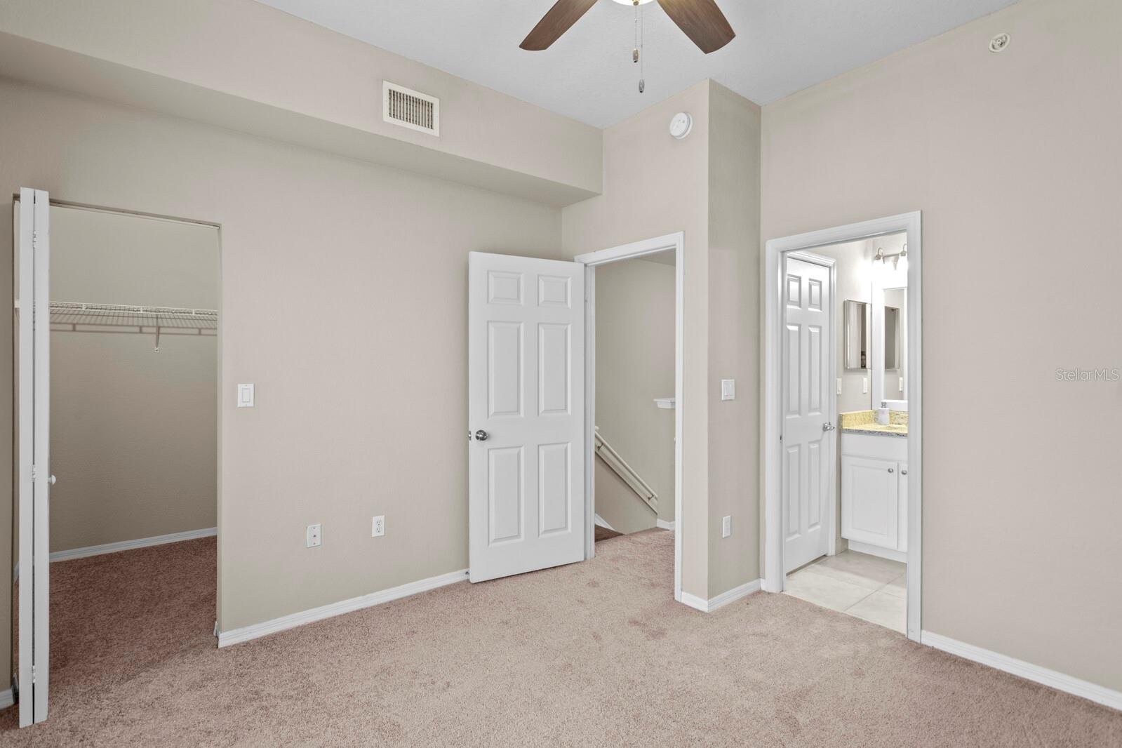 ARLINGTON PARK CONDO - Residential