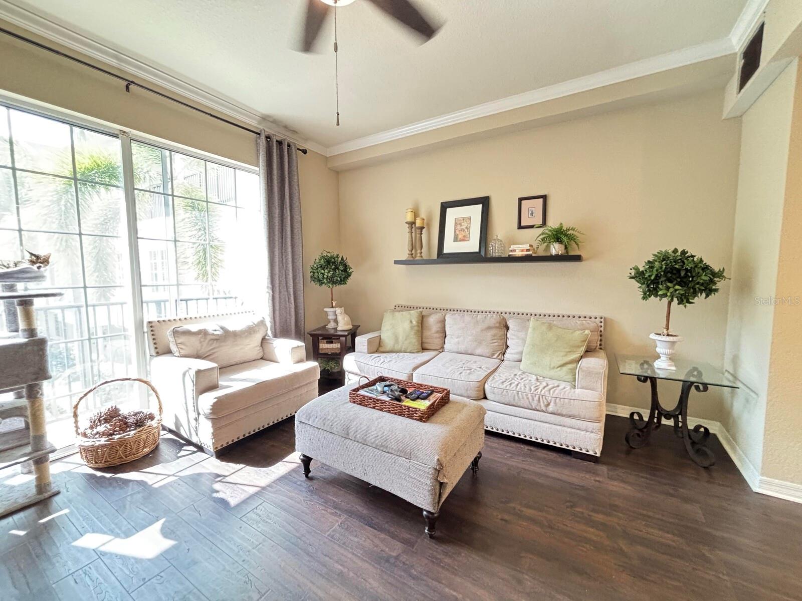 ARLINGTON PARK CONDO - Residential