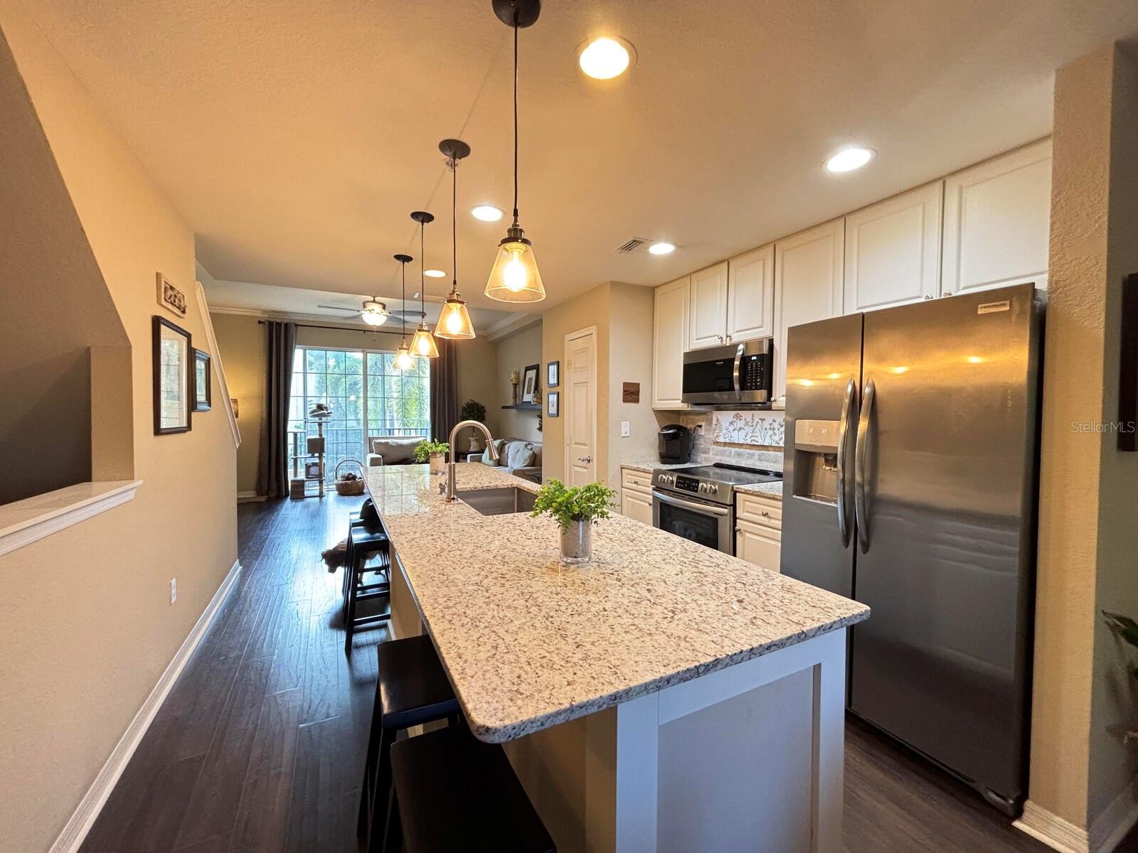 ARLINGTON PARK CONDO - Residential