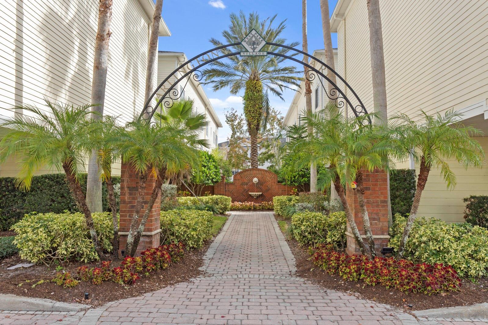 ARLINGTON PARK CONDO - Residential