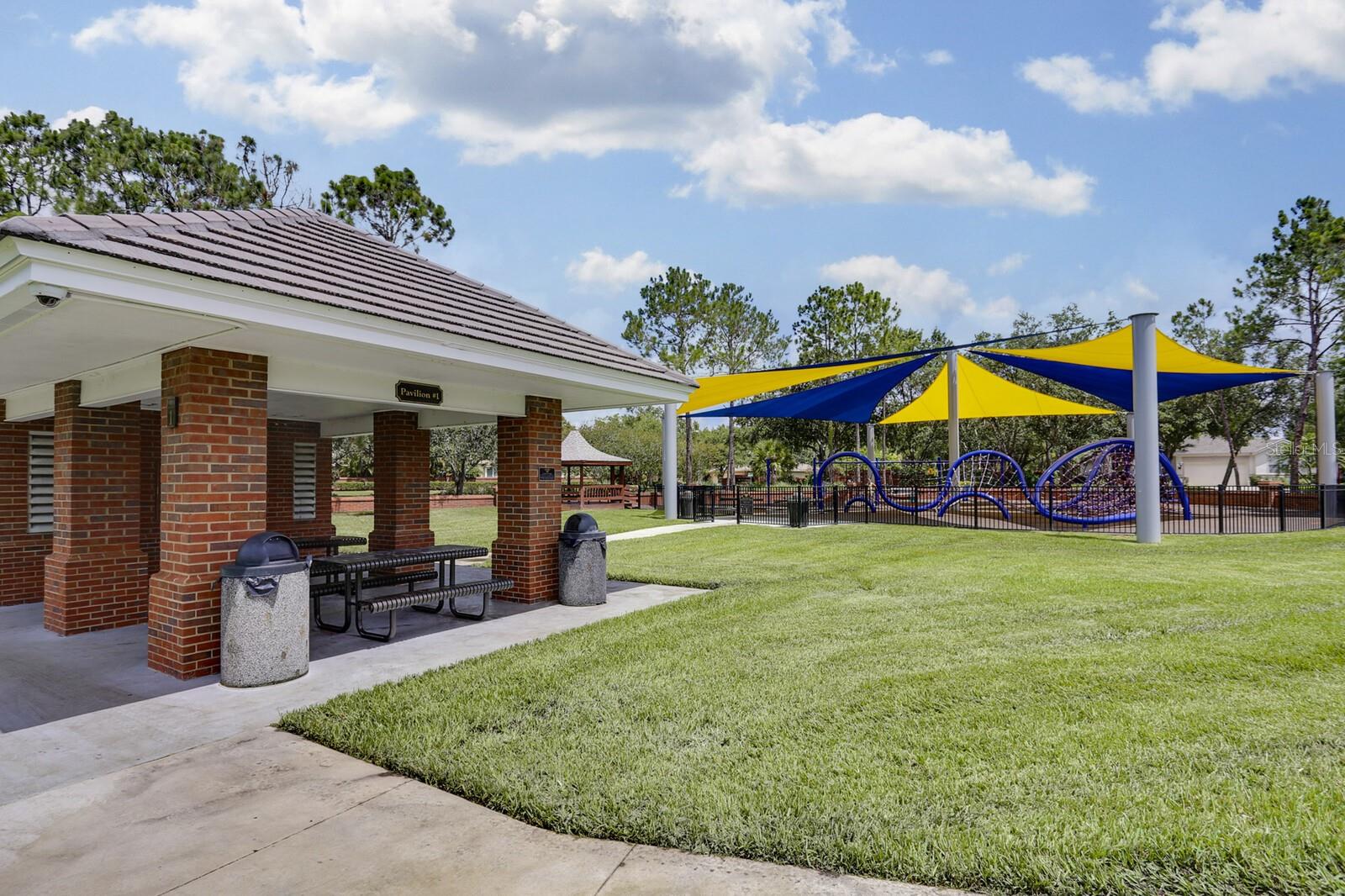 ARLINGTON PARK CONDO - Residential