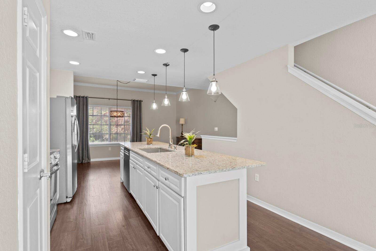 ARLINGTON PARK CONDO - Residential