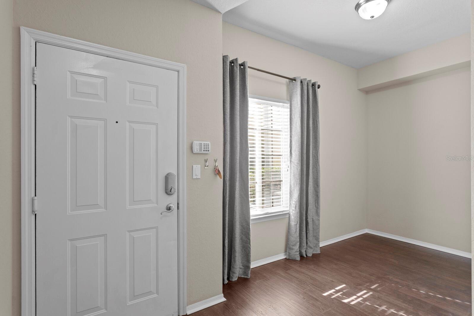 ARLINGTON PARK CONDO - Residential