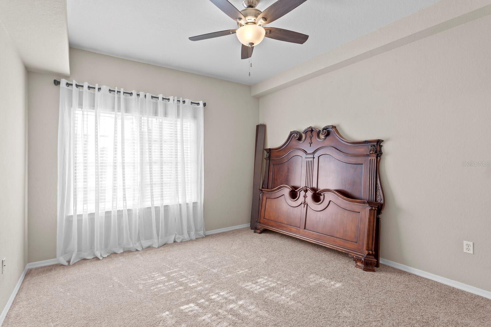 ARLINGTON PARK CONDO - Residential