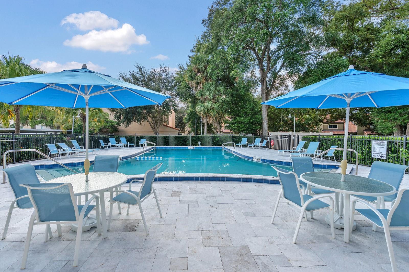 MOORINGS ON LAKE MAITLAND CONDO BLDG 05 - Residential