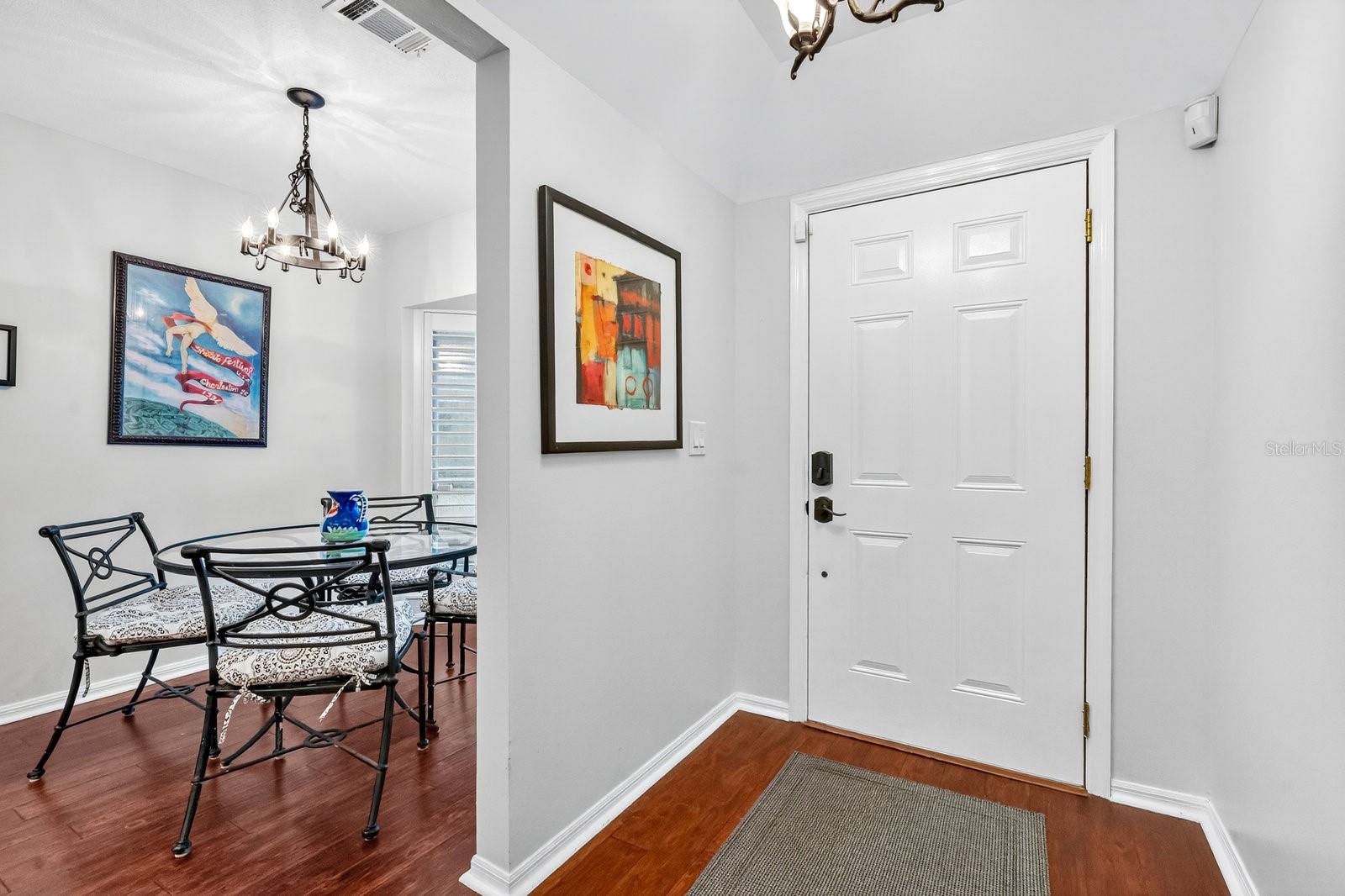 MOORINGS ON LAKE MAITLAND CONDO BLDG 05 - Residential