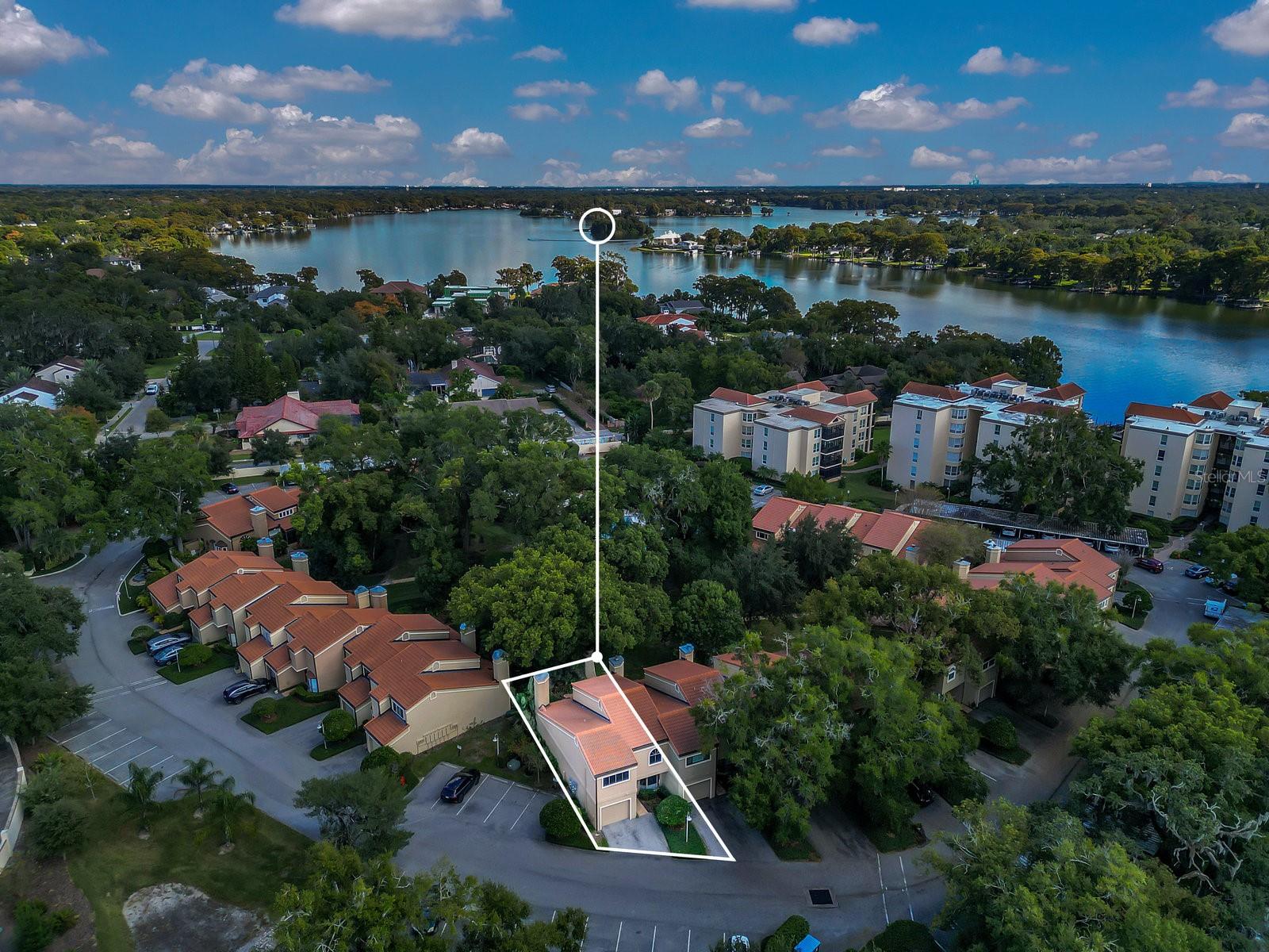 MOORINGS ON LAKE MAITLAND CONDO BLDG 05 - Residential