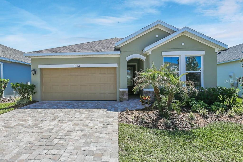 Photo of 13891 Kingfisher Glen Drive, Lithia, FL 33547 (MLS # TB8492962)