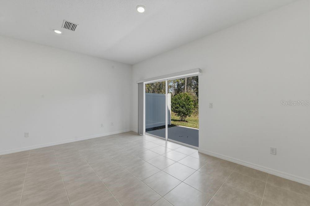 VINTERRA TOWNHOMES - Residential