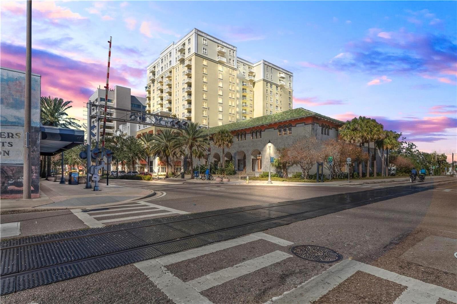 STATION SQUARE CONDO - Residential