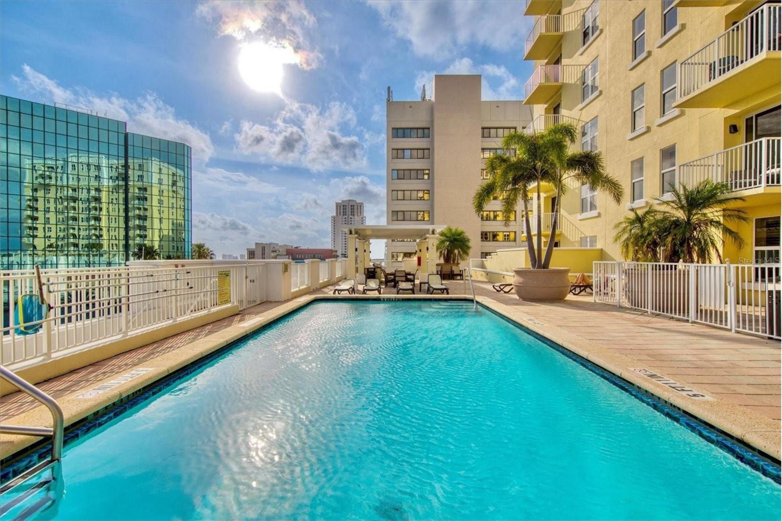 STATION SQUARE CONDO - Residential