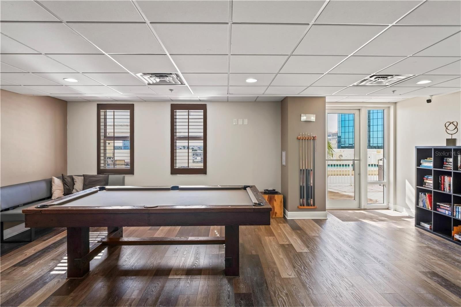 STATION SQUARE CONDO - Residential