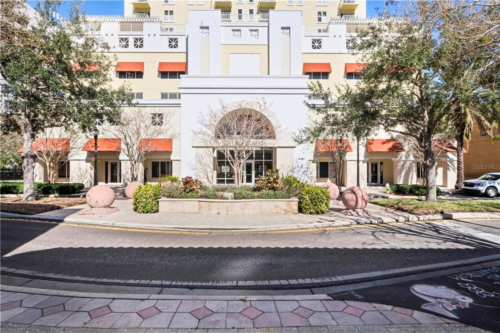 STATION SQUARE CONDO - Residential