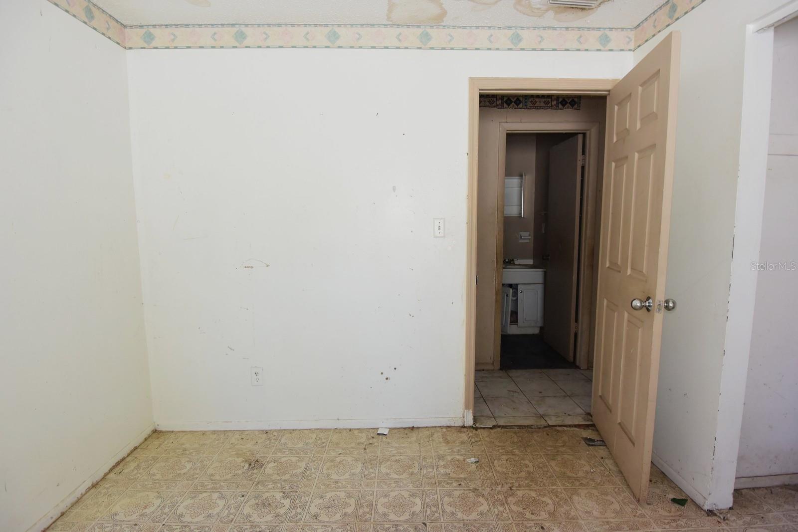 KINGSWOOD PARK-REP OF 2ND - Residential