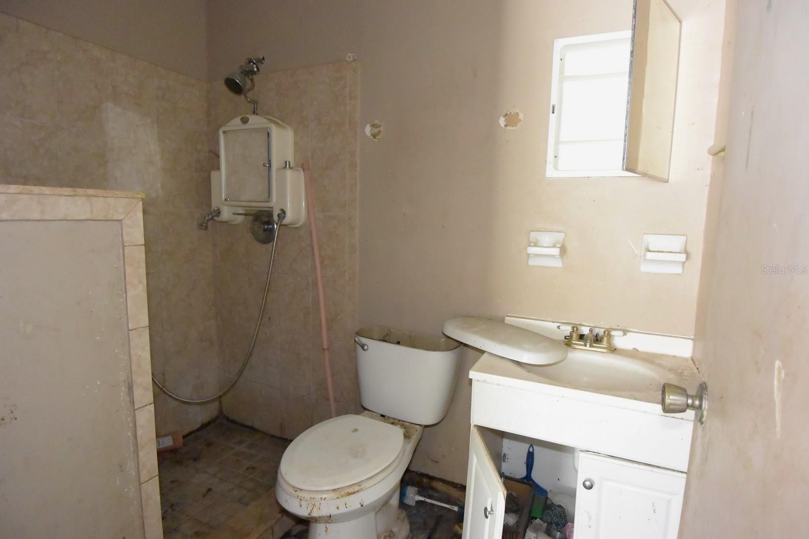 KINGSWOOD PARK-REP OF 2ND - Residential