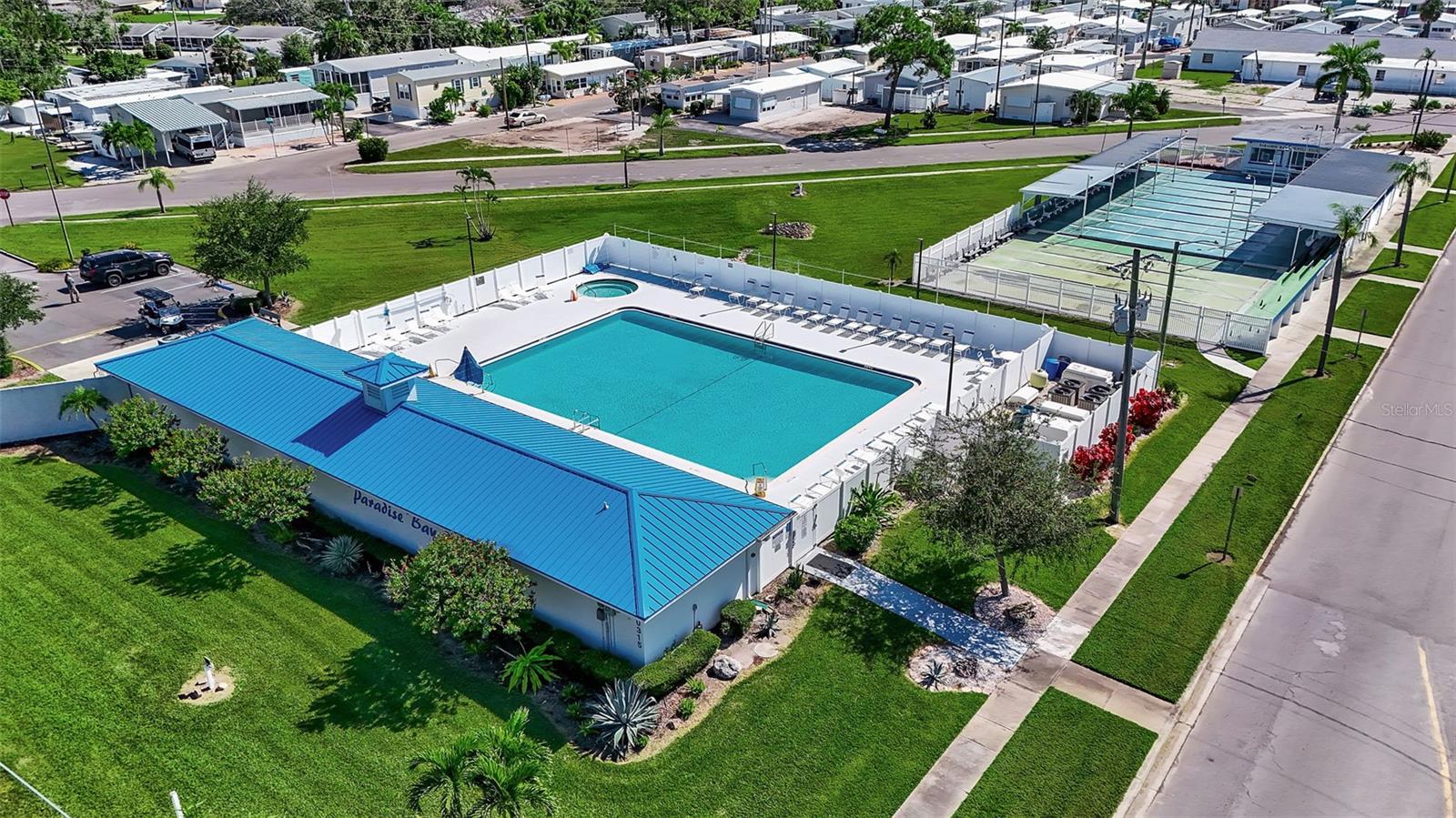 PARADISE BAY ESTATES, A RESIDENTIAL COOP - Residential