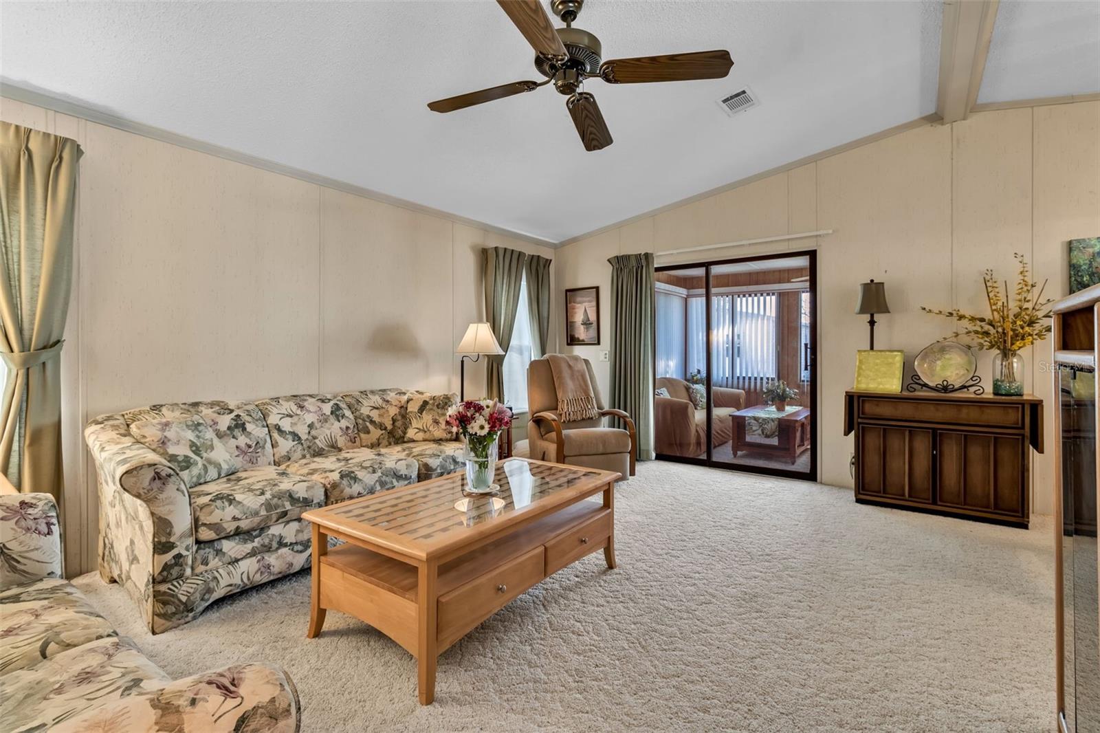 PARADISE BAY ESTATES, A RESIDENTIAL COOP - Residential