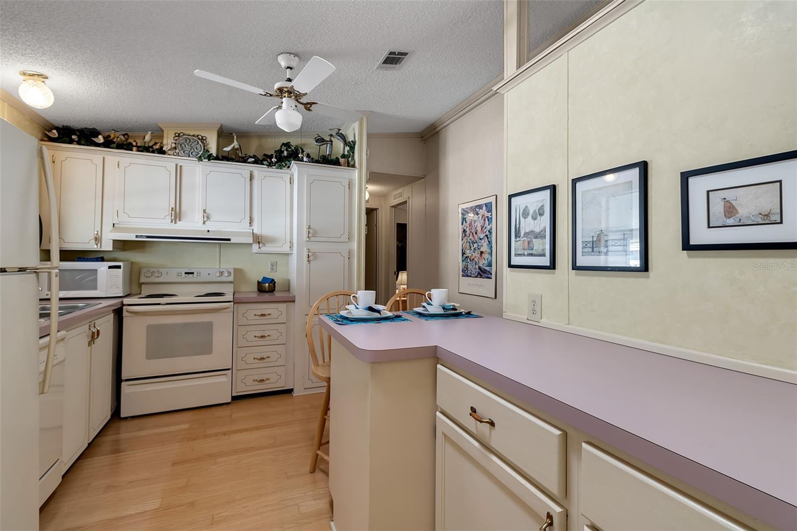 PARADISE BAY ESTATES, A RESIDENTIAL COOP - Residential