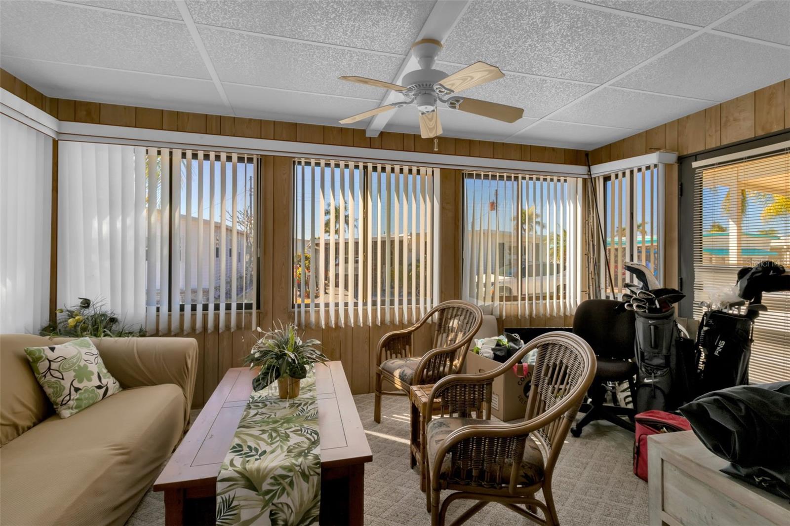 PARADISE BAY ESTATES, A RESIDENTIAL COOP - Residential