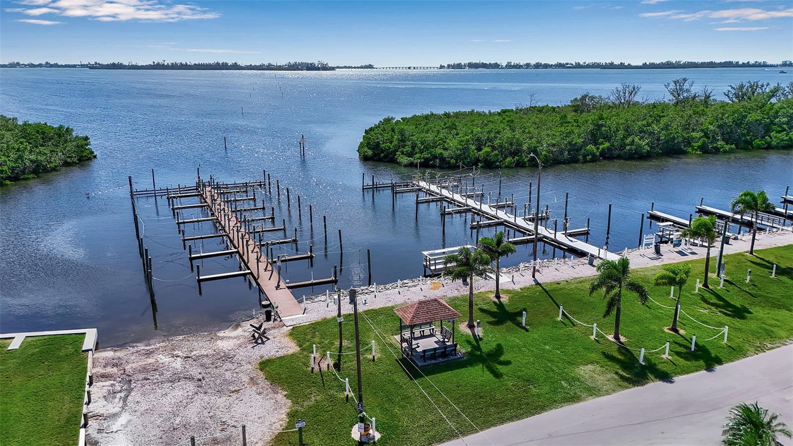 PARADISE BAY ESTATES, A RESIDENTIAL COOP - Residential