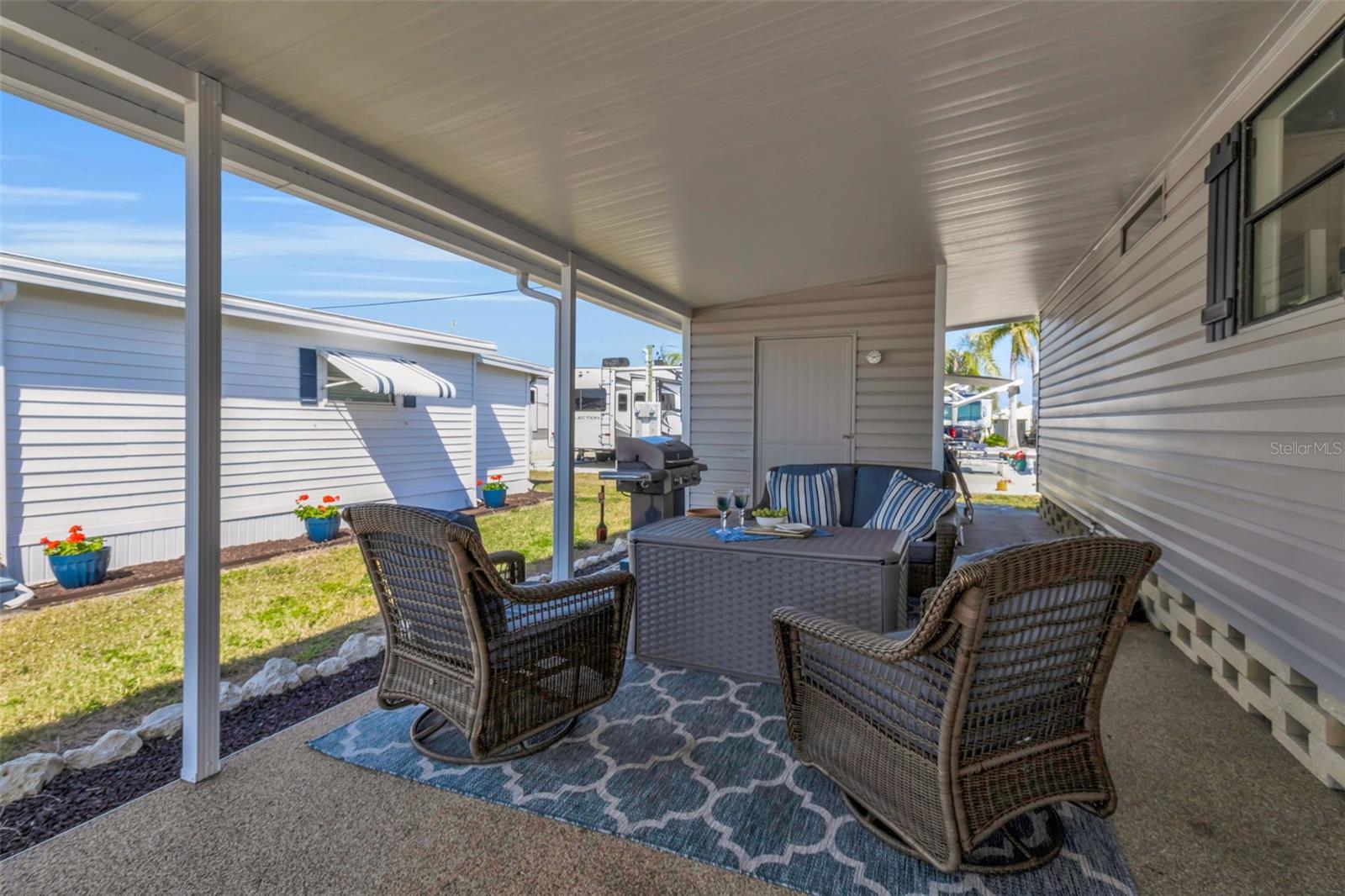 PARADISE BAY ESTATES, A RESIDENTIAL COOP - Residential