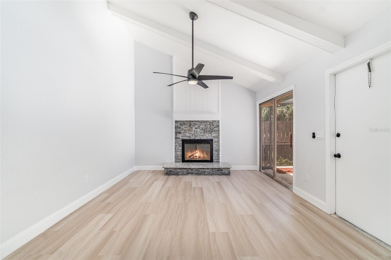 ROYAL WOODS PH 01 - Residential