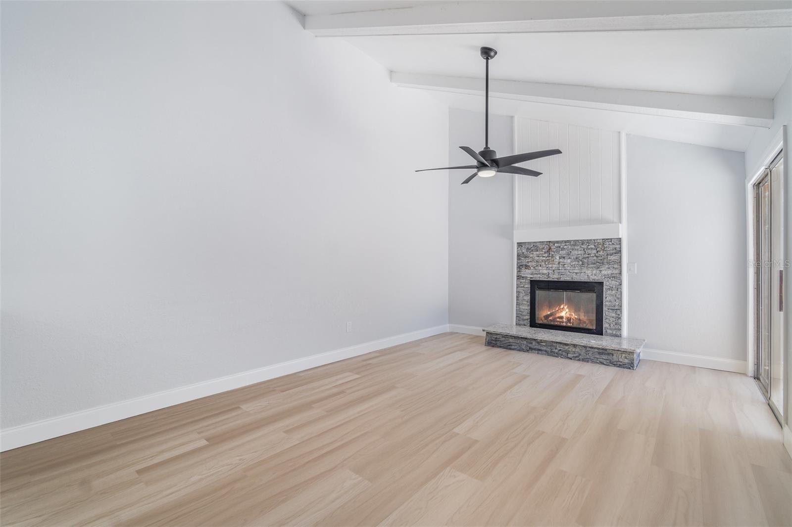 ROYAL WOODS PH 01 - Residential