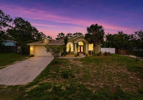 Photo of 11312 Lark Sparrow Road, Weeki Wachee, FL 34614 (MLS # TB8513167)