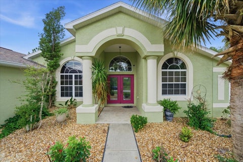 Photo of 11312 Lark Sparrow Road, Weeki Wachee, FL 34614 (MLS # TB8513167)