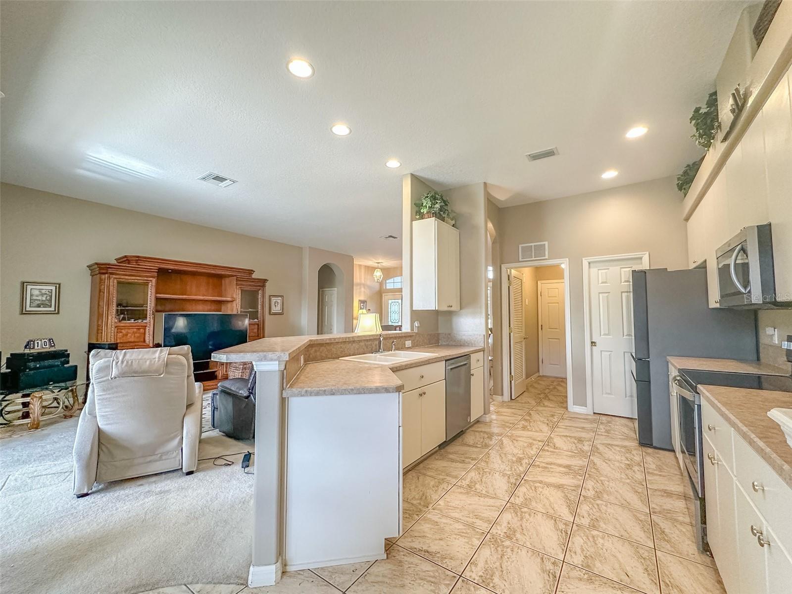 LEESBURG LEGACY LEESBURG UNIT 02 LT 163 - Residential