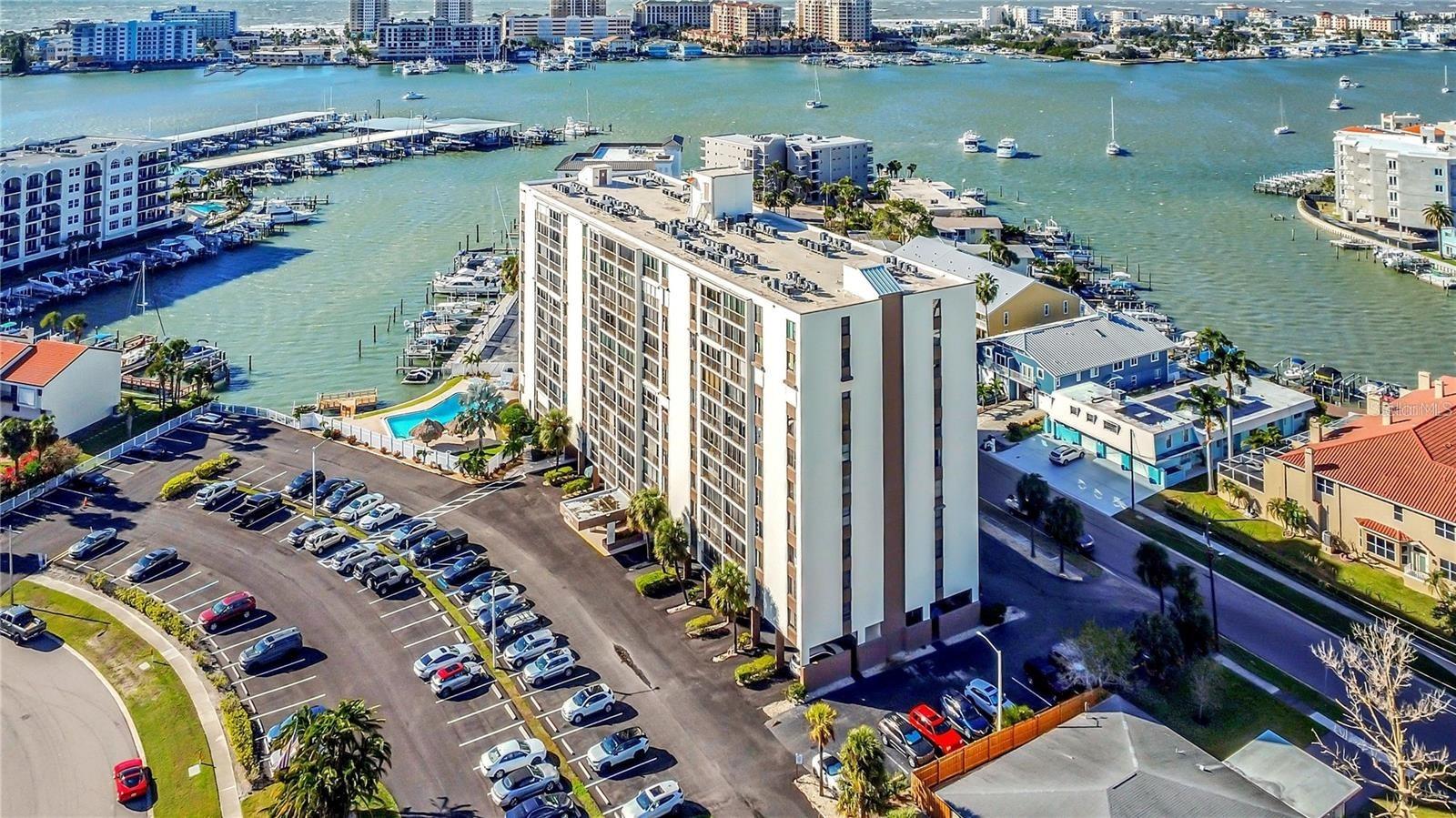 DOLPHIN COVE CLEARWATER - Residential