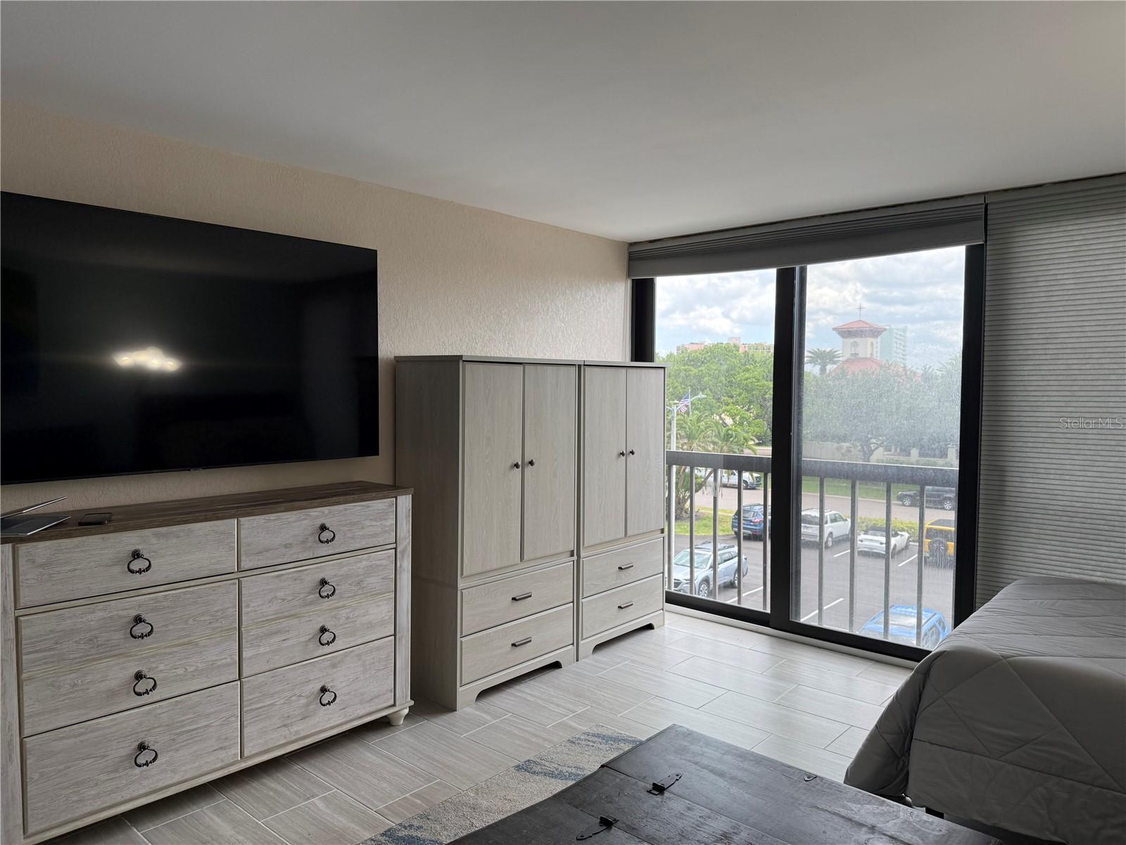 DOLPHIN COVE CLEARWATER - Residential