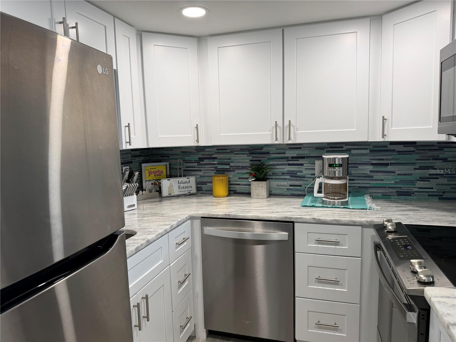 DOLPHIN COVE CLEARWATER - Residential