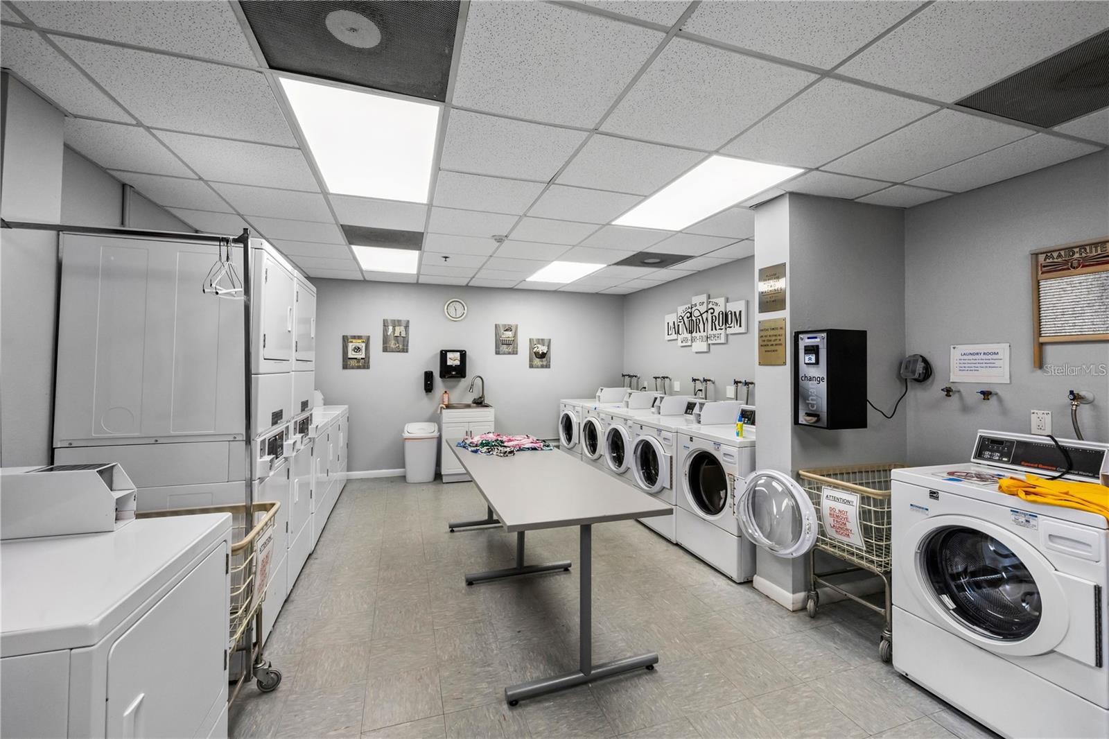 CHATEAU TOWER CONDO - Residential