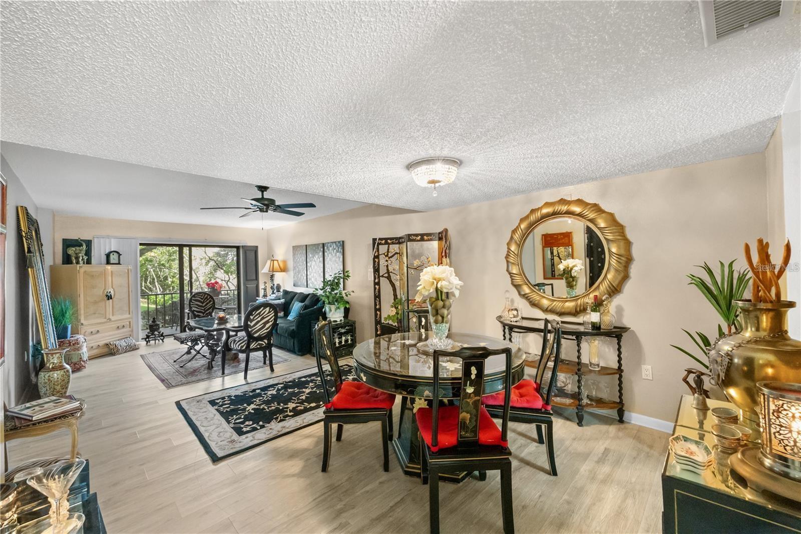 CHATEAU TOWER CONDO - Residential