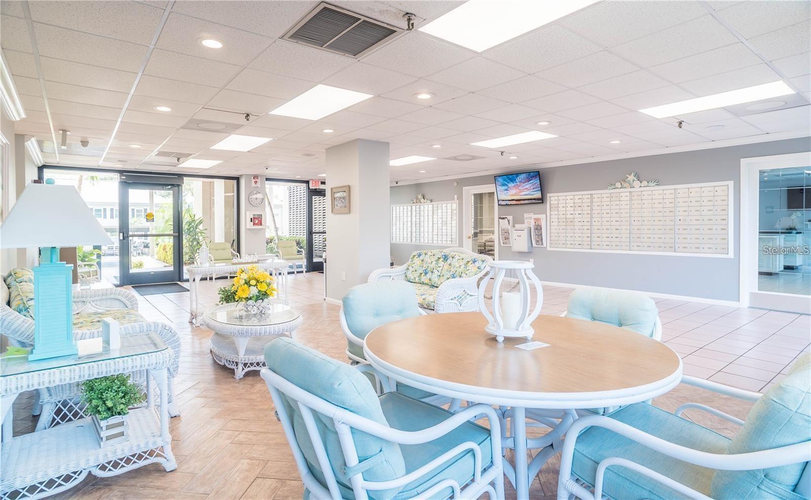 CHATEAU TOWER CONDO - Residential