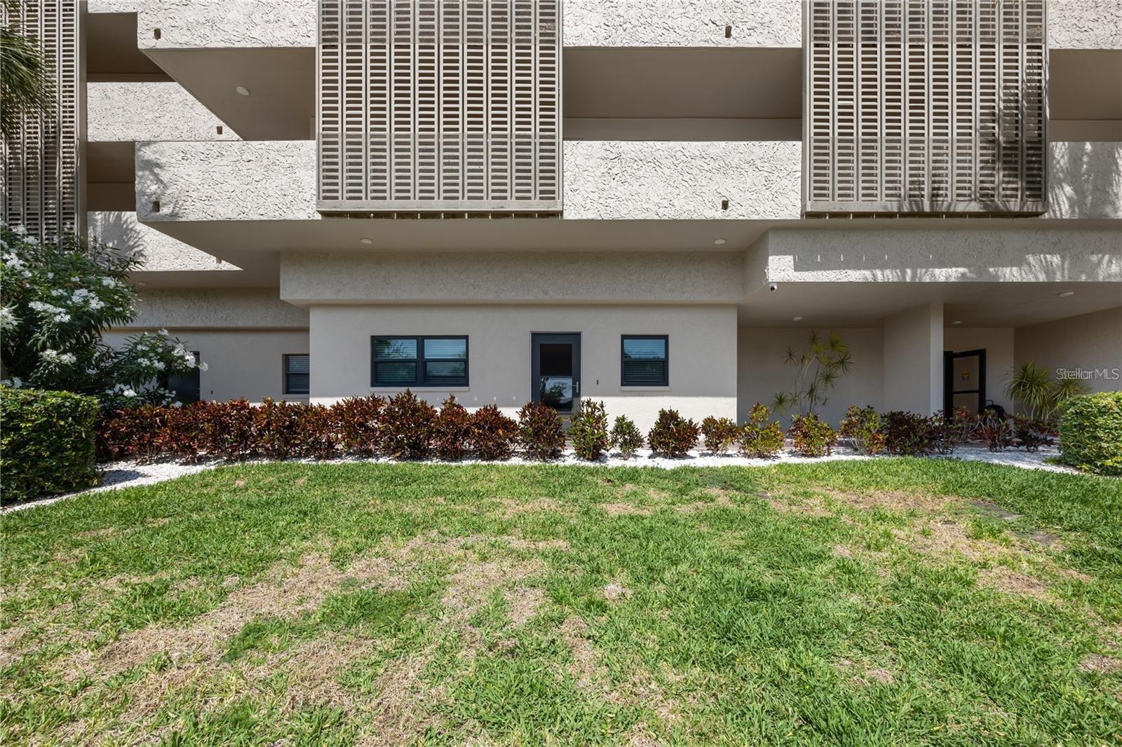 CHATEAU TOWER CONDO - Residential