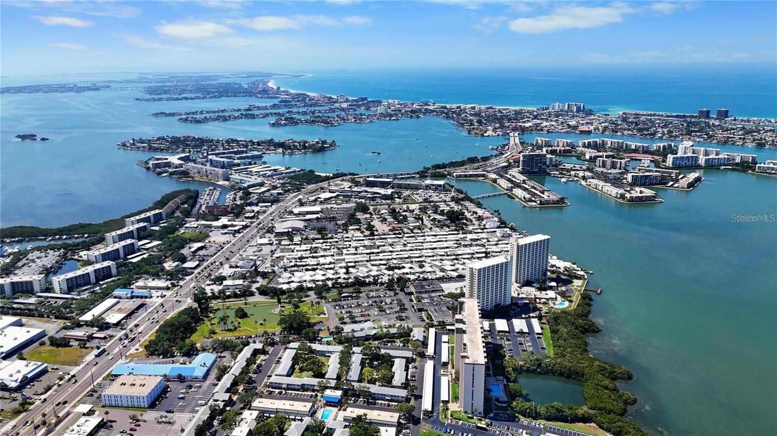 CHATEAU TOWER CONDO - Residential