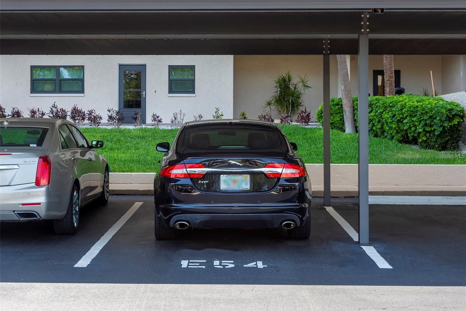 CHATEAU TOWER CONDO - Residential