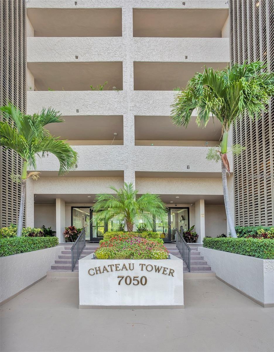 CHATEAU TOWER CONDO - Residential