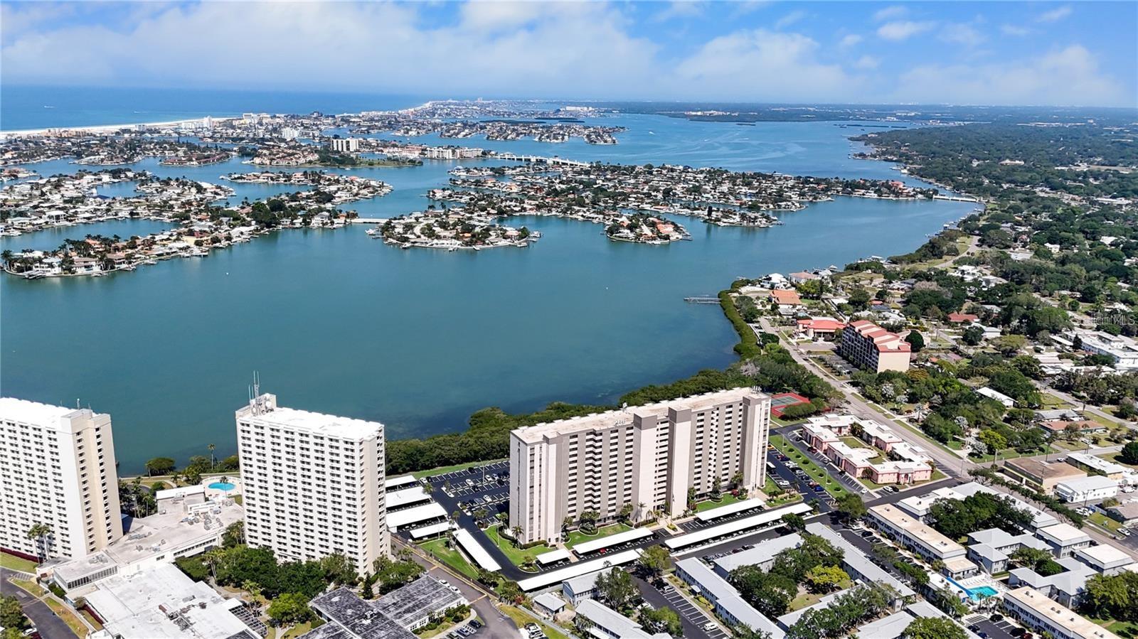 CHATEAU TOWER CONDO - Residential