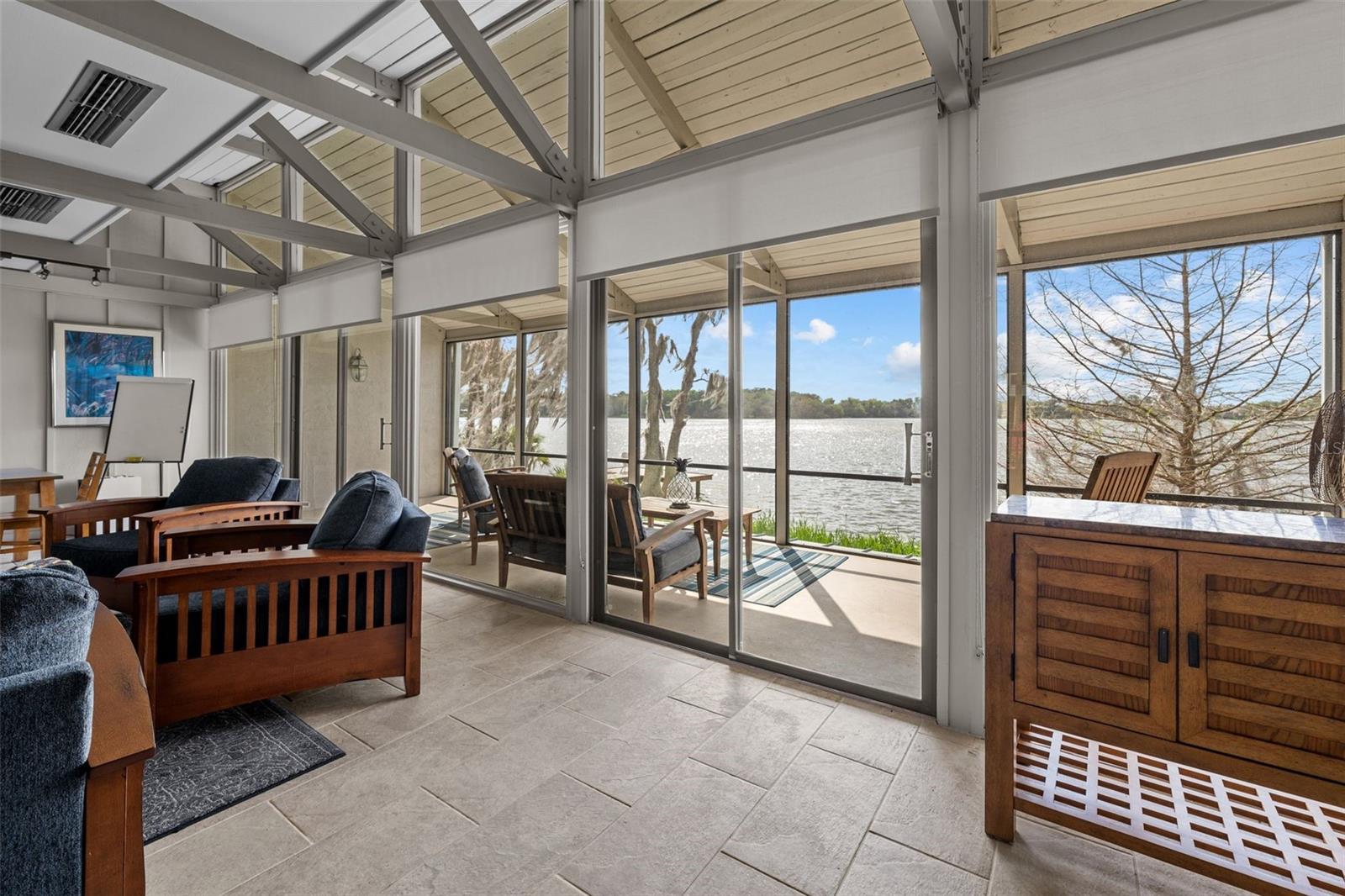 BIVENS LAKE ESTATE S - Residential